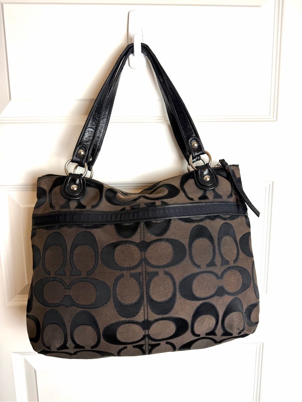 Coach Black & Brown Signature Tote Shoulder Bag - Picture 4 of 14